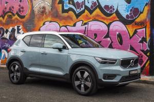 Volvo XC40 T5 Momentum